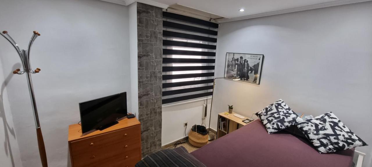 Private Room Valencia Center Εξωτερικό φωτογραφία
